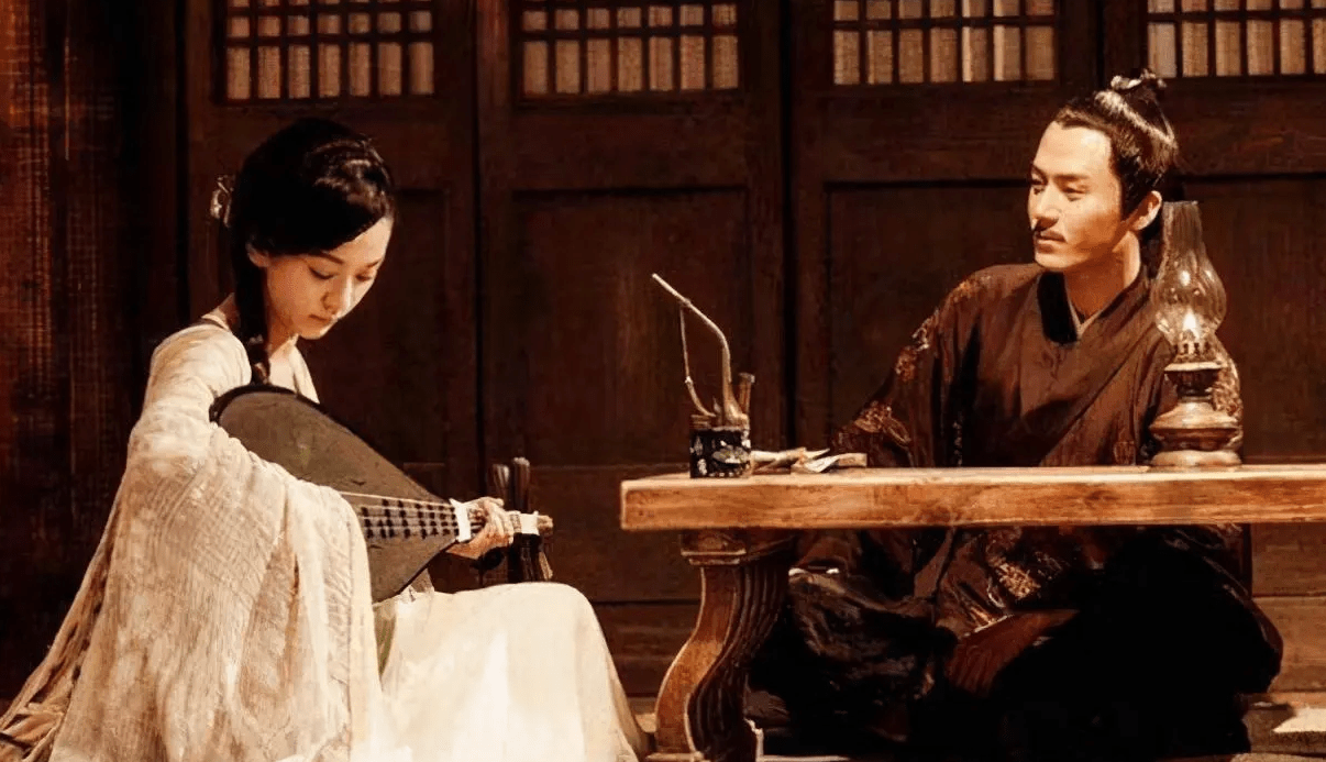 古代去一次青楼<strong></p>
<p>币换算</strong>，到底要花多少银子？换算成人民币，一般人玩不起