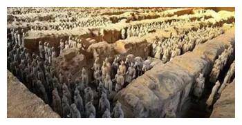 秦始皇修建的万里长城<strong></p>
<p>币换算</strong>，换算成人民币是多少？