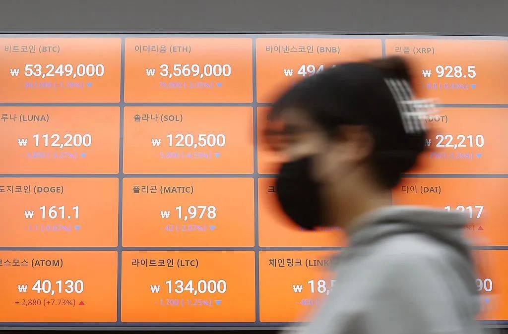 沉迷炒币<strong></p>
<p>炒币心得</strong>，这届韩国年轻人有点疯