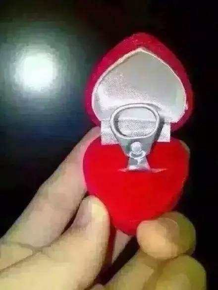 本人征婚,条件如下!