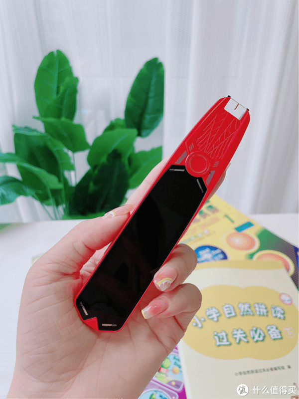 实用评测：萌娃学习小帮手～全语通词典笔<strong></p>
<p>全币通</strong>，哪里不会扫哪里