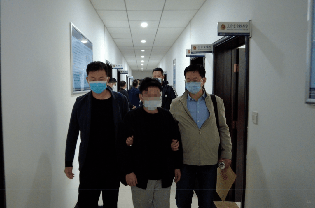 国内首例！孙某某、谢某某等15人<strong></p>
<p>美股佣金</strong>，被警方抓获！