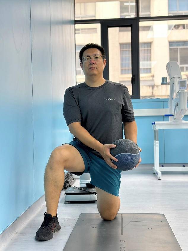 如何玩转腰旗橄榄球