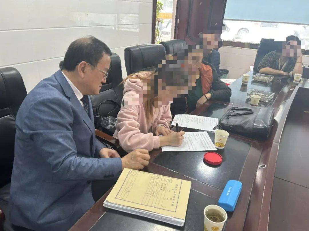 湖南湘西：同居一年后分手<strong></p>
<p>怎样参加虚拟币众筹</strong>，16万元彩礼怎么退？法院这样做