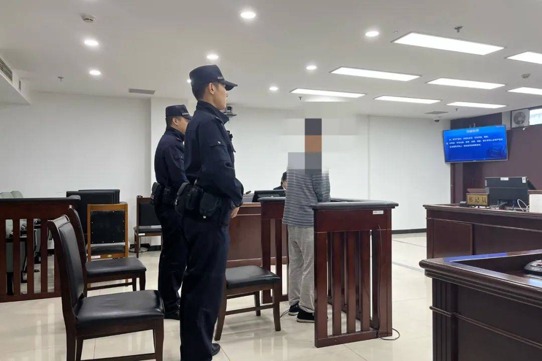 无耻！北京一对情侣租房<strong></p>
<p>虚拟币跌破发行价</strong>，遭五旬房东潜入、偷窥