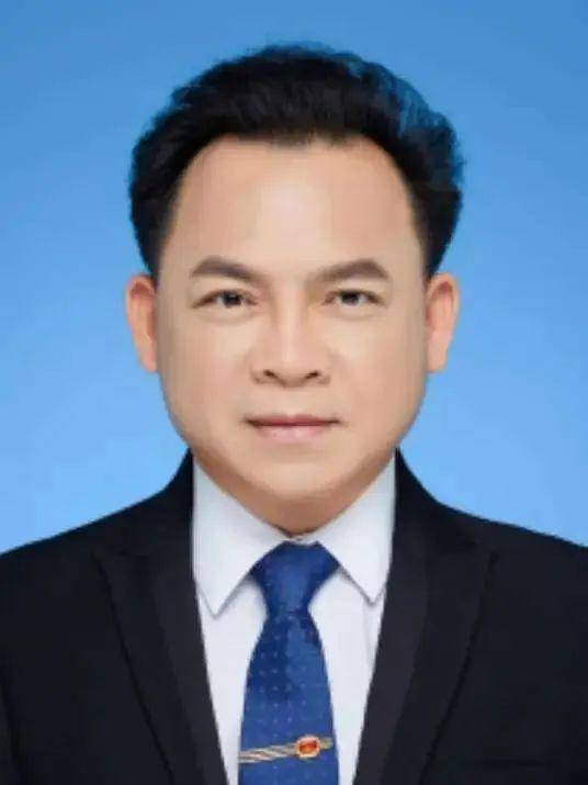 卸任市委书记3天后<strong></p>
<p>虚拟币 新人指数</strong>，55岁的他任省政府党组成员！