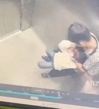 江西14岁男孩电梯内将7岁女孩捂嘴抱走？属实<strong></p>
<p>虚拟币bcc价格</strong>！警方已介入