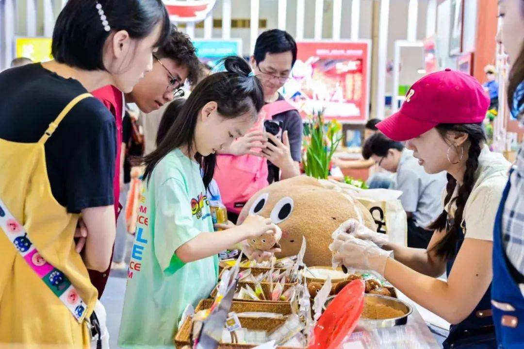 83.39亿元<strong></p>
<p>虚拟币投资教程</strong>！15万人次！详情→
