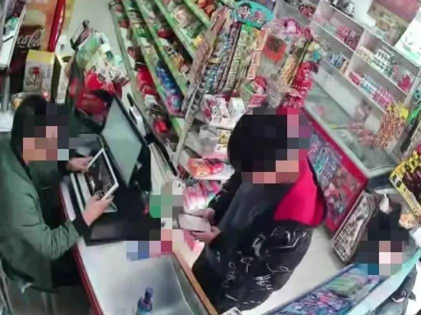 男子一时想不开<strong></p>
<p>国内虚拟币排行榜</strong>，服下头孢配白酒！40分钟后……