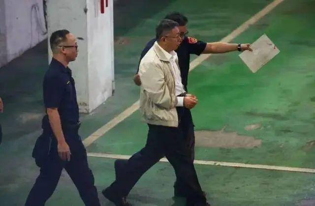 检方暗示柯文哲不辞党主席就羁押<strong></p>
<p>虚拟币推广广告位</strong>，蓝白阵营批“干预在野党务运作”