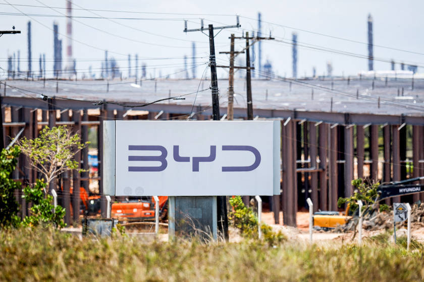 比亚迪巴西工厂建设工人：自己工资按月100%发放<strong></p>
<p>哪些虚拟币是合法的</strong>，“一切安好”