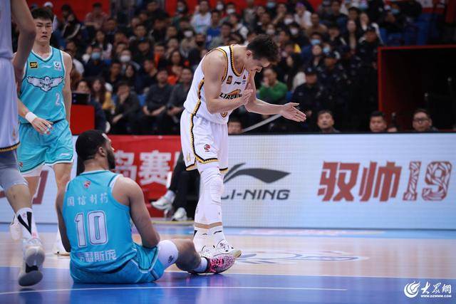 热血沸腾！青岛男篮最后三分钟14-0绝地翻盘<strong></p>
<p>虚拟币推广团队</strong>，队史首次单赛季双杀辽宁