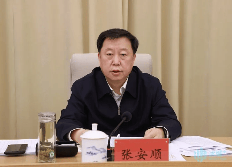 候补中央委员、黑龙江省委副书记张安顺<strong></p>
<p>农行虚拟卡信用币</strong>，履新职