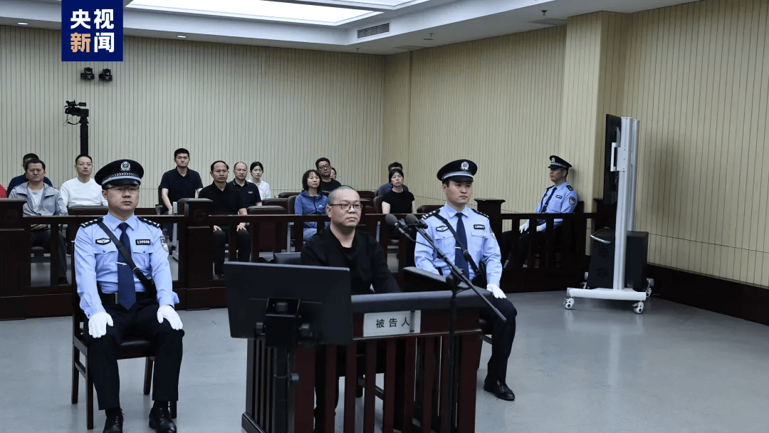 白天辉<strong></p>
<p>聚原油</strong>，维持死刑判决！