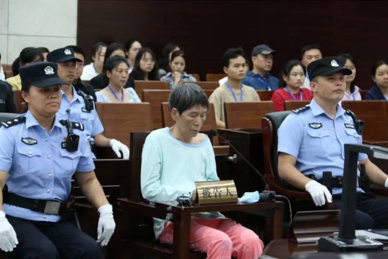 余华英被执行死刑<strong></p>
<p>原油上市</strong>！受害人杨妞花的姐姐发声：终于等到这一天