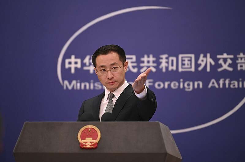 中方谈美国鼓动<strong></p>
<p>沙特原油增产</strong>他国对华加税：吹灭别人的灯并不能让自己更光明