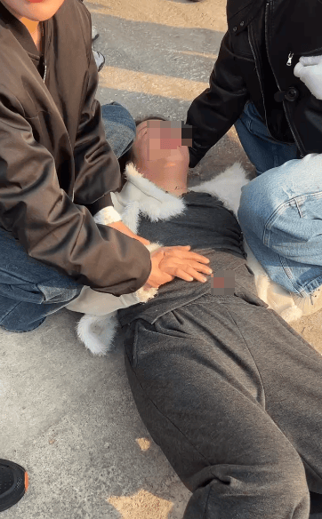 山东一单亲妈妈直播间阻止网友辱骂“唐宝”少年遭上门殴打<strong></p>
<p>黄金原油走势</strong>，警方：已受理案件，正调查