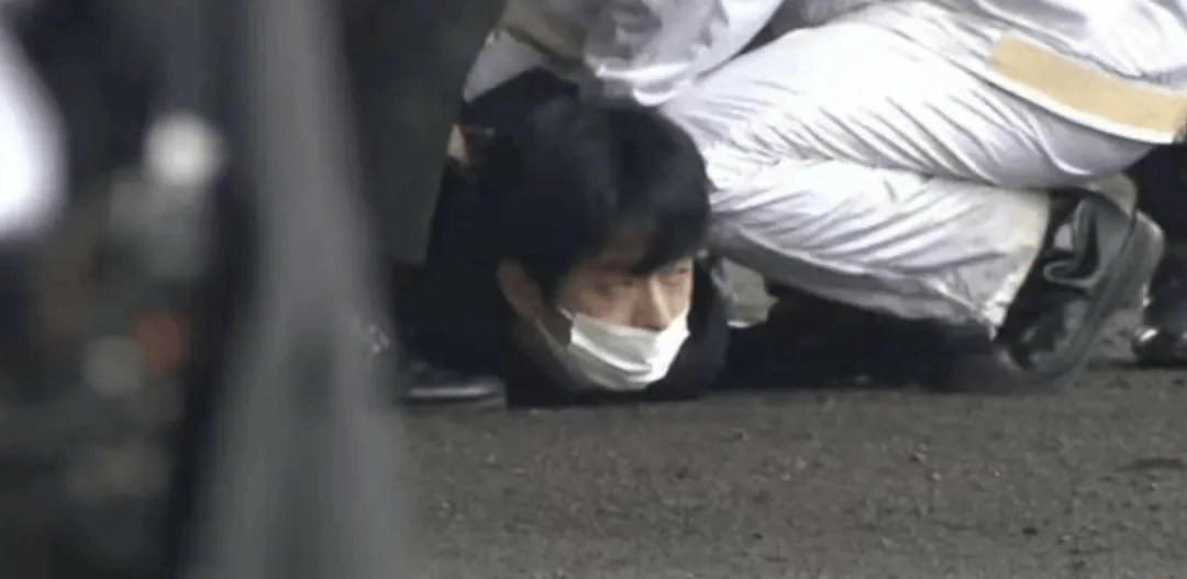 刺杀岸田被判10年<strong></p>
<p>黄金原油走势</strong>，他不服上诉
