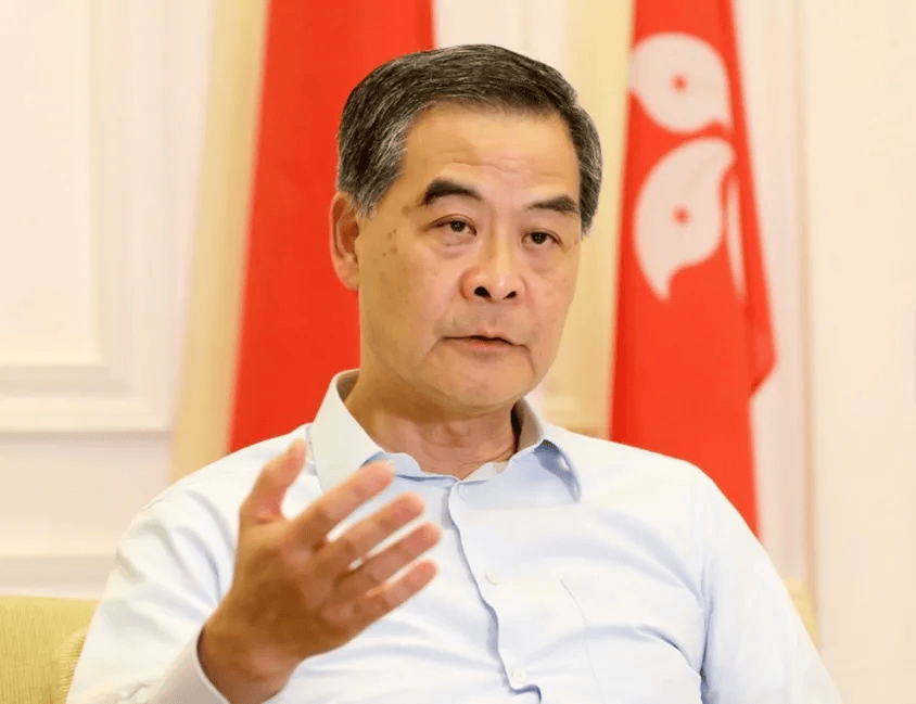 梁振英发声<strong></p>
<p>原油哪个交易所</strong>！有些香港商人误信“商人无祖国”