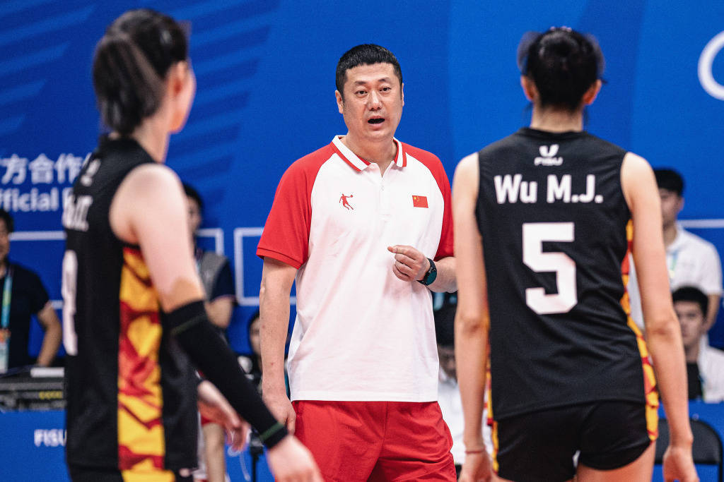 谁能成为中国女排下一任主帅<strong></p>
<p>原油期货交易平台</strong>？想要打好这份工真的挺难