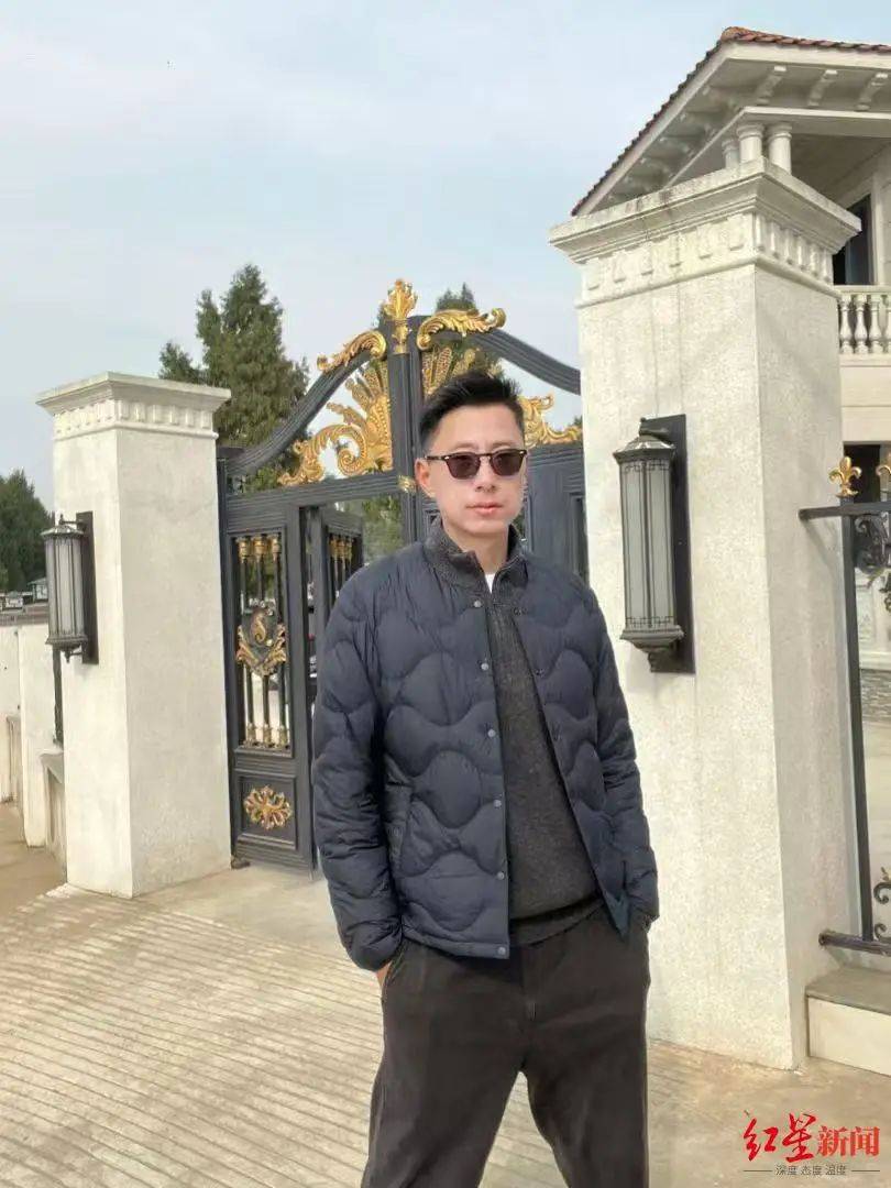 小伙搬砖9年攒200万<strong></p>
<p>财经原油</strong>，修别墅买车：宁愿不要这些钱，若时间倒流想好好读书
