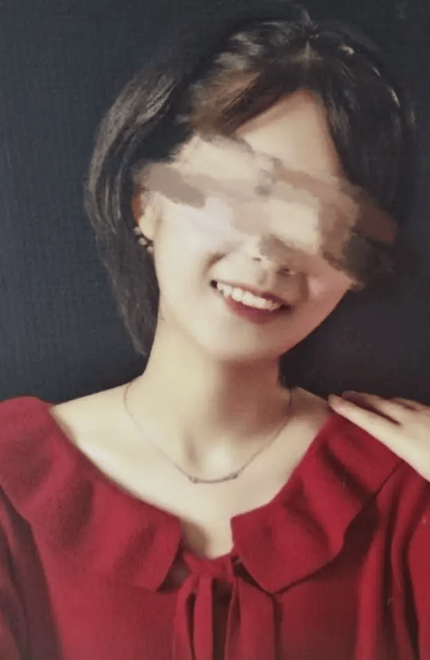 遭同小区居民持刀袭击身亡<strong></p>
<p>国际原油期货交易</strong>，27岁女子在家门口遇害案需重新取证，择日开庭审理