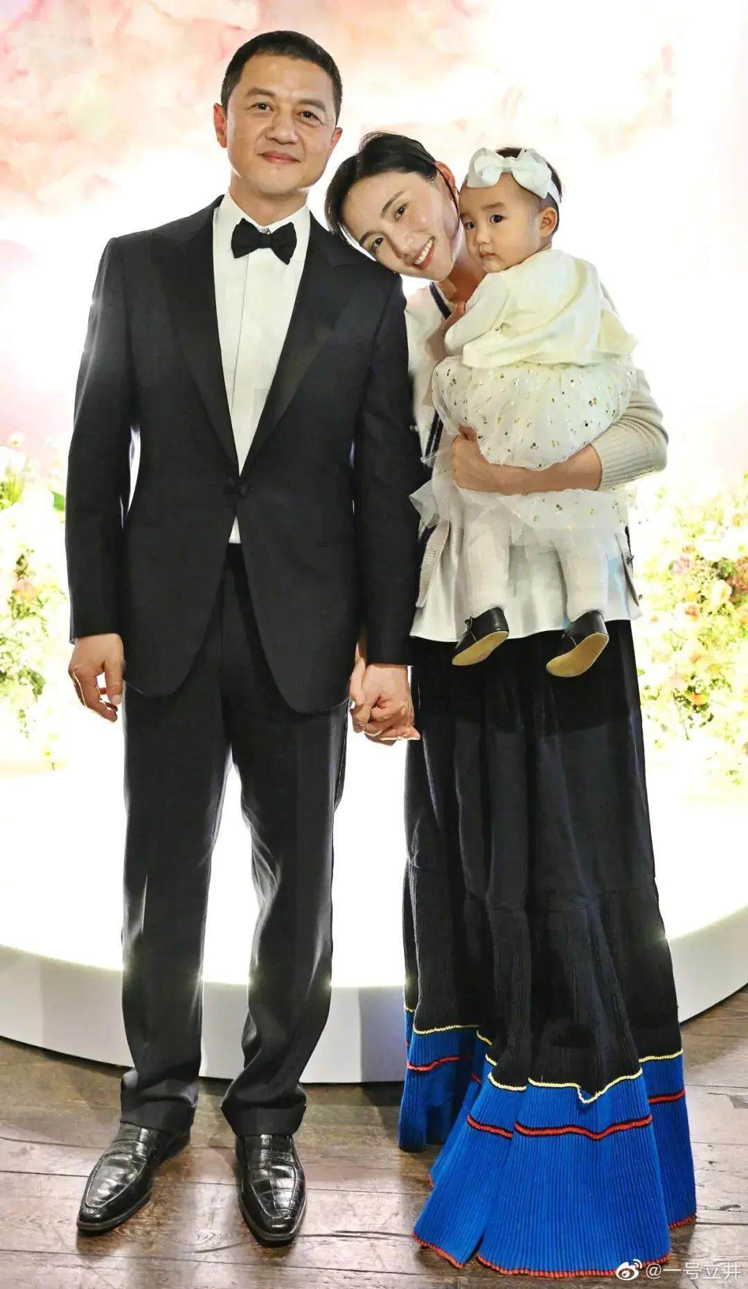 李亚鹏为何不拍戏还债<strong></p>
<p>原油交易规则</strong>？妻子回应：他有自己的人生目标