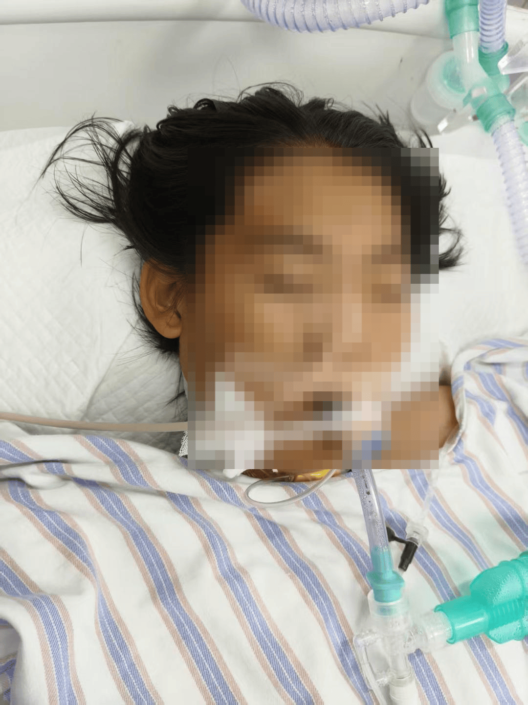 14岁女孩在拓展营遭体罚去世<strong></p>
<p>美国原油期货行情</strong>，班主任因截留其给父母信件受审