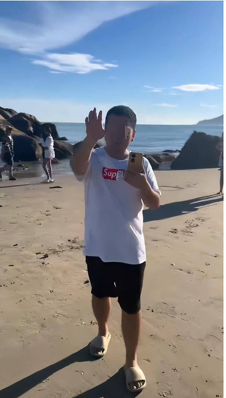 “我合法承包<strong></p>
<p>原油为何暴跌</strong>，赶紧走！”网友称在广东南澳岛十里银滩旅拍遭驱赶：其他沙滩都让拍