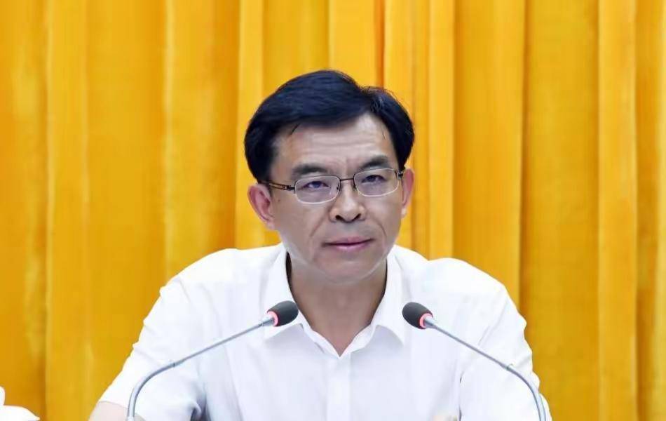 搞权色交易！贵州省人大常委会法工委原副主任陈少荣被“双开”<strong></p>
<p>期货原油软件下载</strong>，曾任安顺市委书记