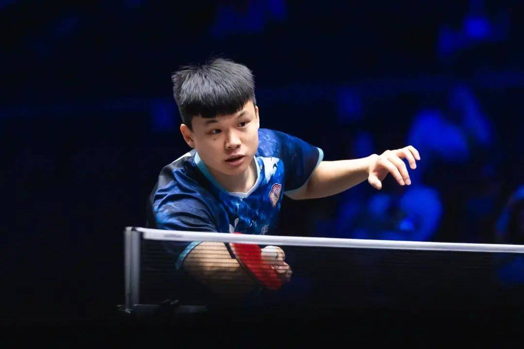 王曼昱将战朱雨玲<strong></p>
<p>现货原油交易平台</strong>，林诗栋、向鹏晋级16强 | WTT美国大满贯赛单打