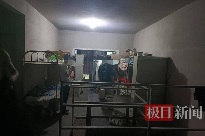 西安50岁保安提前1小时到岗猝死<strong></p>
<p>清原油</strong>，用工方：提前到岗不算工伤