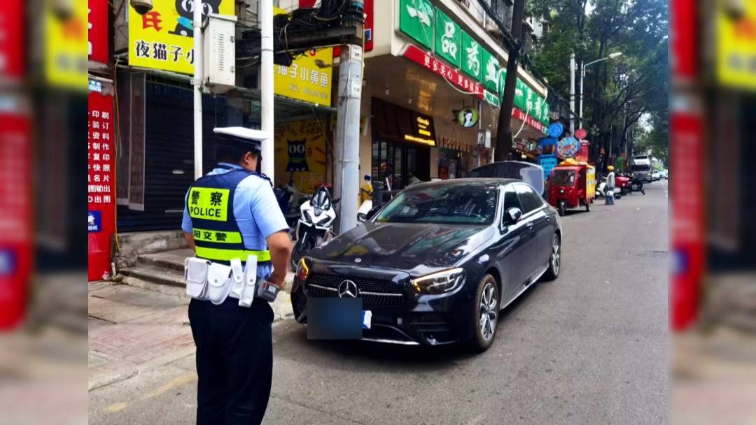 塑料夫妻情？贵阳男子违章被抓<strong></p>
<p>中国银行原油宝事件</strong>，开口第一句：“是老婆干的”！