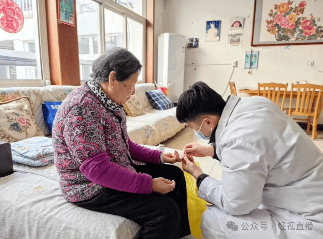 他不幸去世<strong></p>
<p>原油与汽油</strong>，年仅30岁！最后的遗言披露