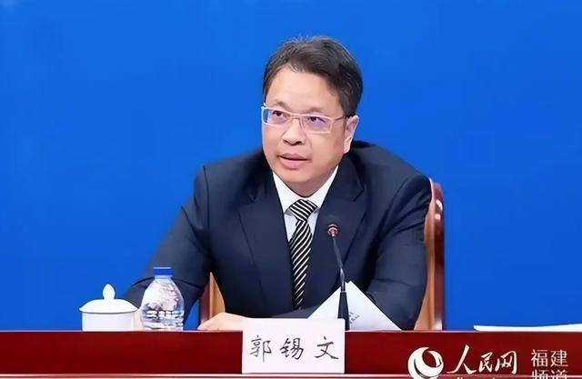 多地省委有关领导获新职！中候补兼任省委政法委书记<strong></p>
<p>原油期货</strong>，省委常委任市委书记