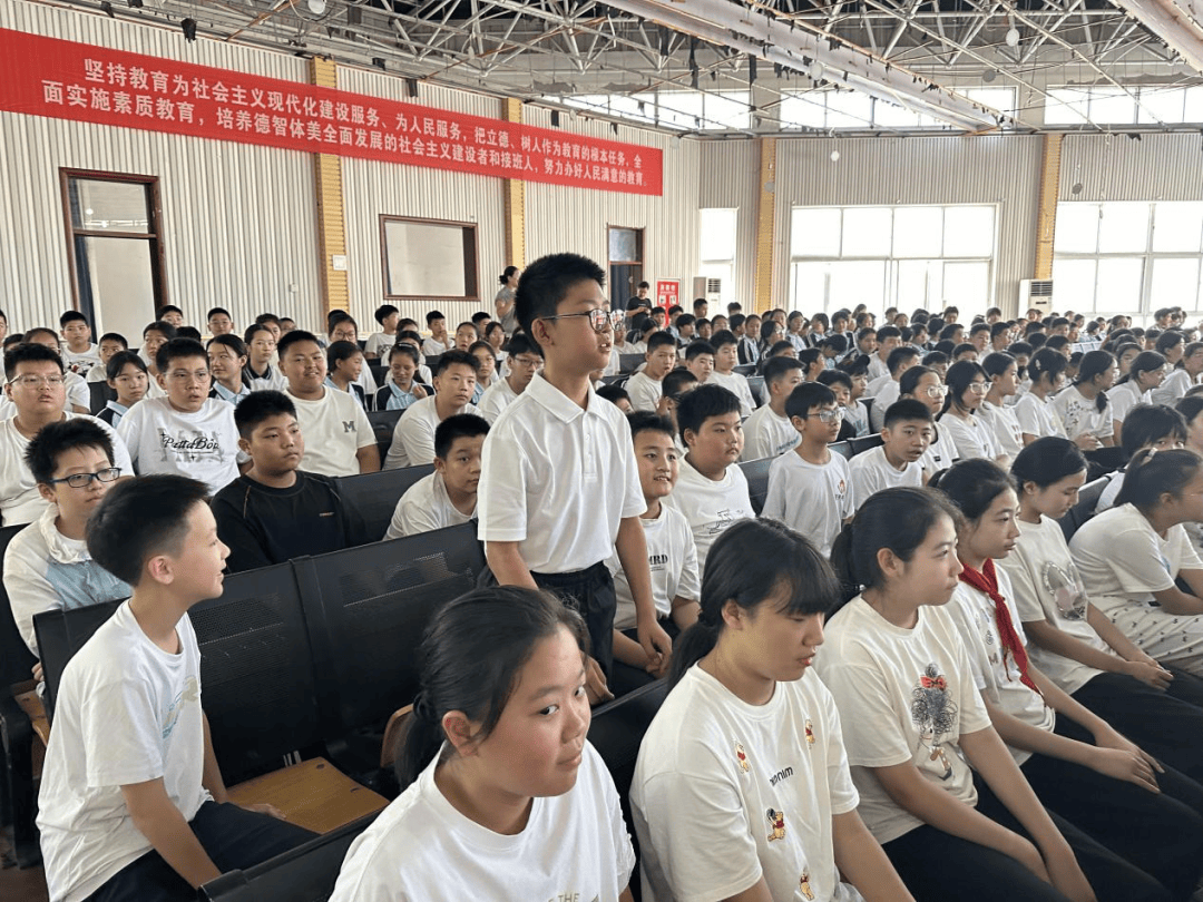 洛龙区开学第一堂法治课开讲啦<strong></p>
<p>加工原油</strong>！