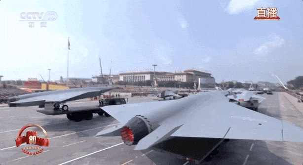 这就是咱们中国人的底气<strong></p>
<p>海峡原油</strong>!装备方队完整视频来啦