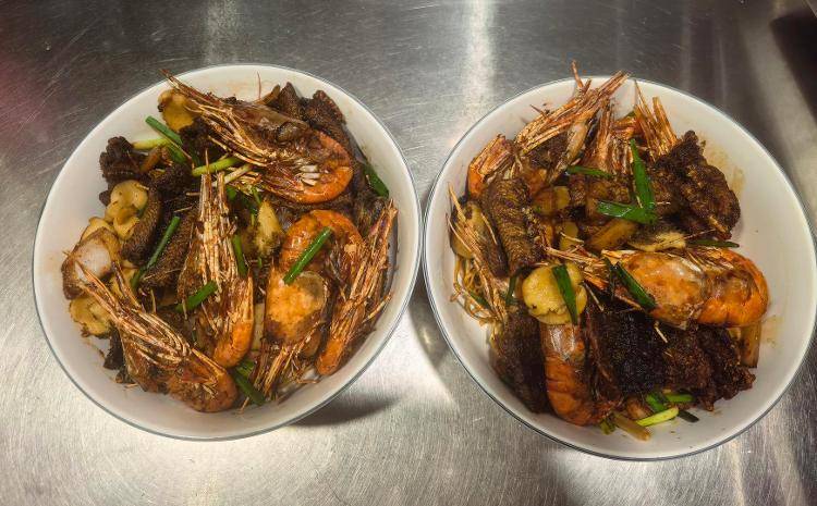 一碗面2208元！杭州一网红店再推“天价面” 有食客称用料足<strong></p>
<p>海峡原油</strong>，但不会复购