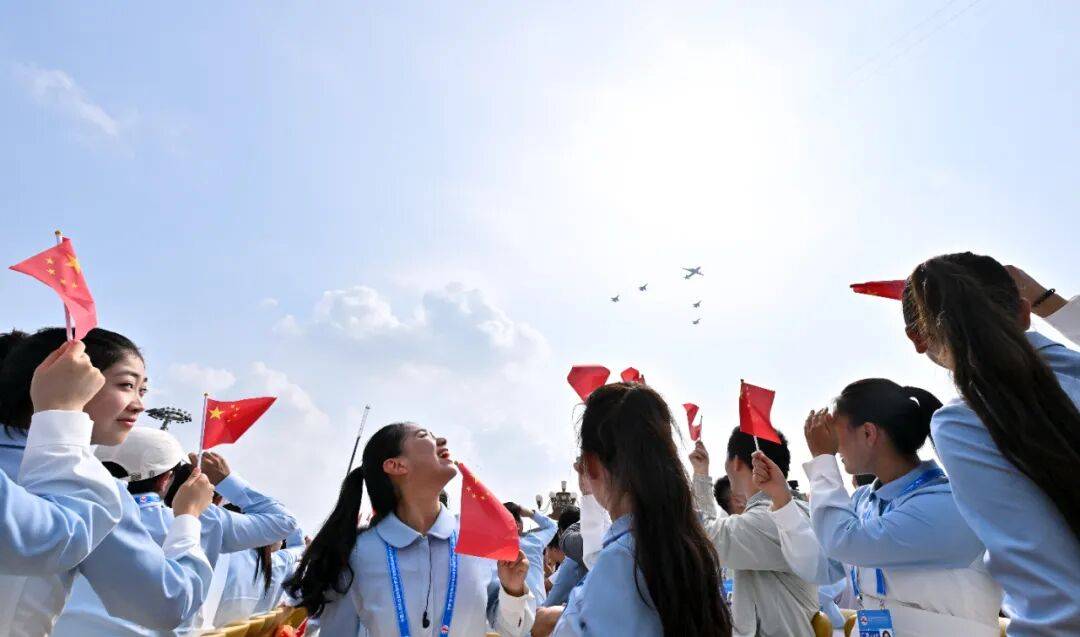 新华社出图<strong></p>
<p>海峡原油</strong>！