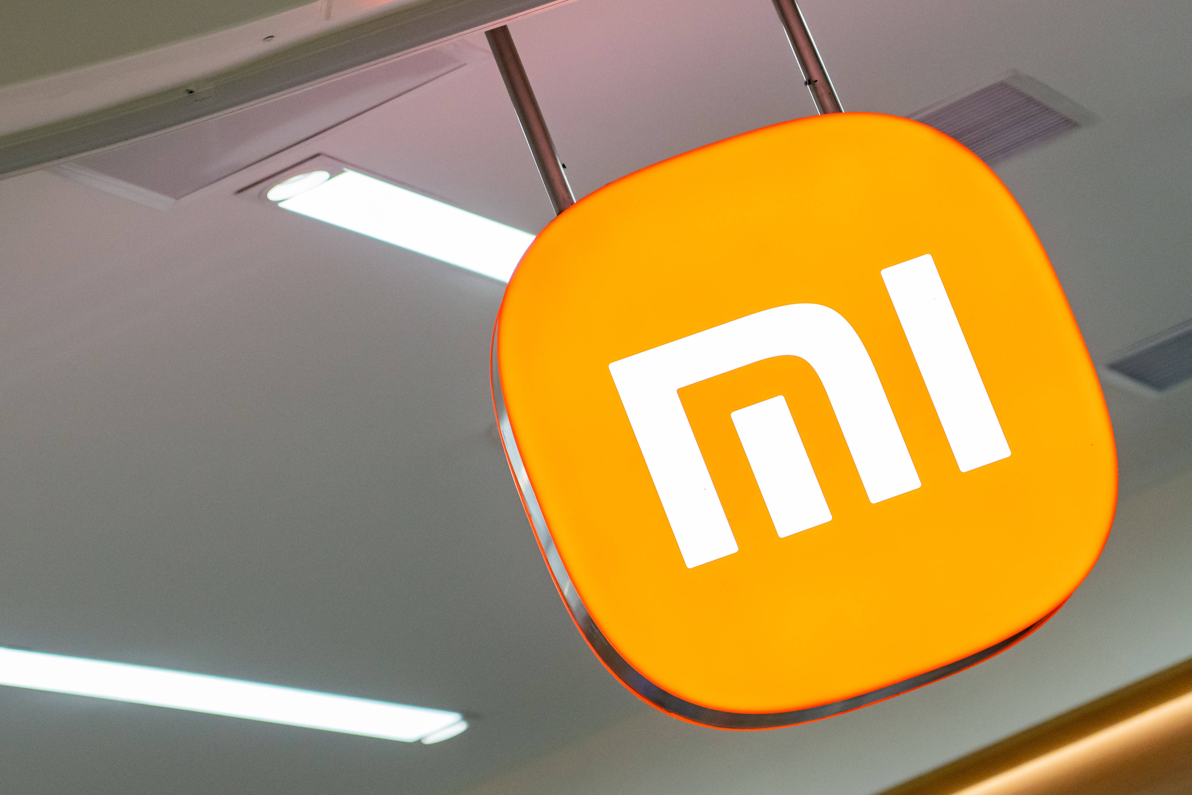 雷军公开小米17Pro全新背屏设计<strong></p>
<p>美国原油交易时间</strong>,此前称对标iPhone正面迎战