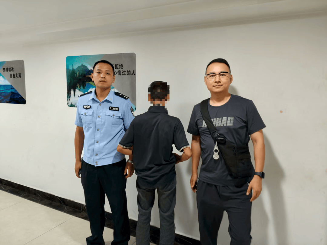 35岁男子深夜穿女装偷菜380斤<strong></p>
<p>黄金原油早评</strong>,非法获利780余元,警方:刑拘