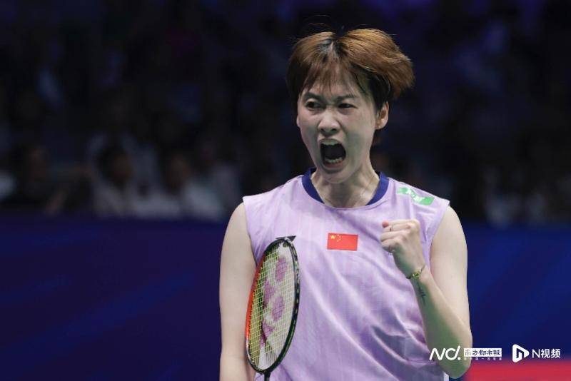 中国羽毛球大师赛16强战<strong></p>
<p>美原油开盘时间</strong>,国羽五项锁定11个八强席位