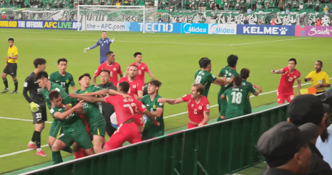 北京国安亚冠赛场爆发冲突<strong></p>
<p>美原油开盘时间</strong>,场面十分混乱