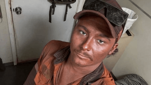 23岁澳大利亚1米78男子淹死在印尼1米5深泳池<strong></p>
<p>美盘外盘原油</strong>，遗体送回国心脏丢失，出现多处割伤和瘀痕