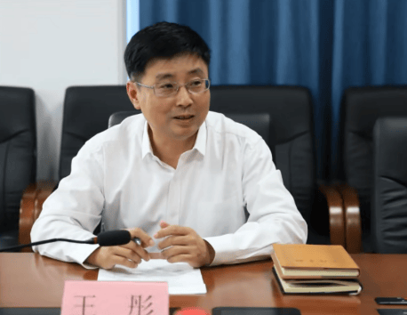 校长王彤被查细节:省委批准成立专案组<strong></p>
<p>美盘外盘原油</strong>,撕开口子、揭开盖子,先后对多名校领导和学校中层干部采取留置措施