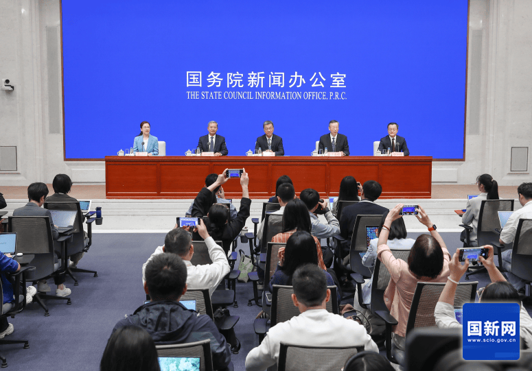 针对近期校园餐事件，教育部回应