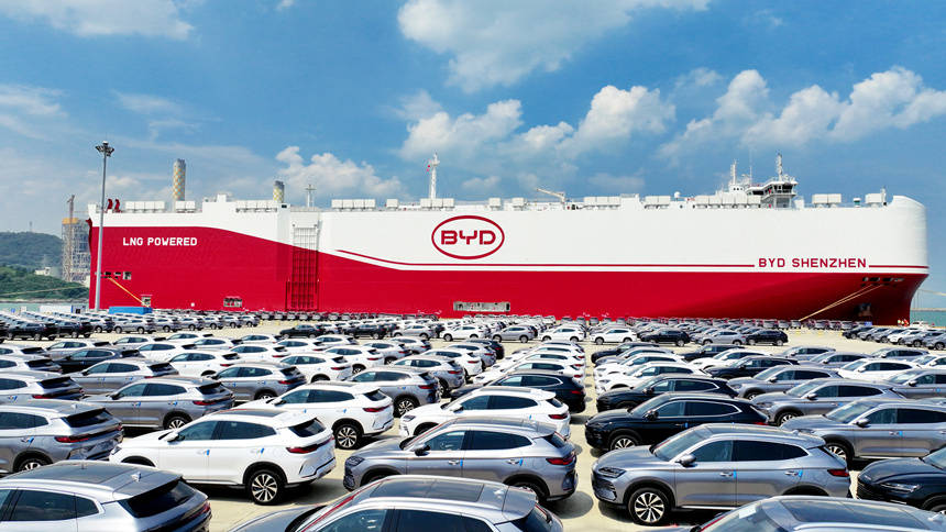 从港口到云端<strong></p>
<p>原油美女</strong>,深圳跑出现代物流“加速度”