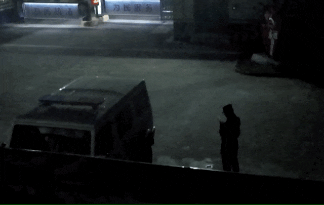 “看到妈妈46个未接来电<strong></p>
<p>融原油</strong>,心像被重锤击中”