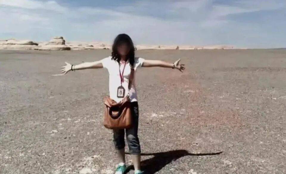 28岁妻子突发罕见病全身瘫痪，丈夫哄骗卖婚房携款失踪，检方强势介入