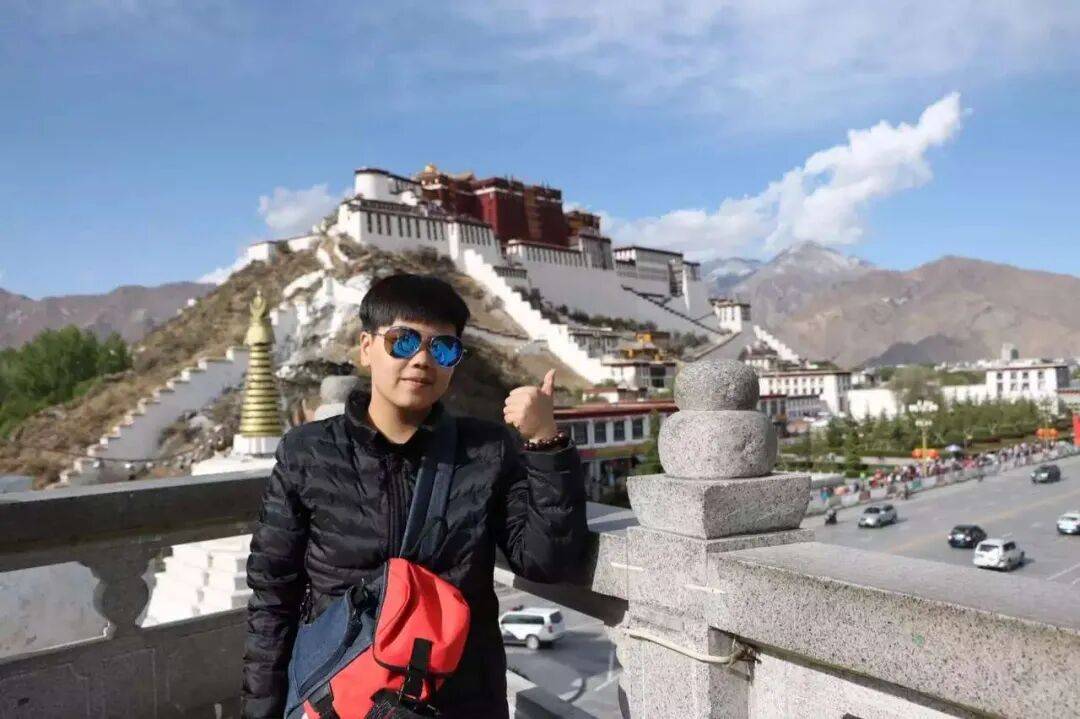 纸质火车票退场<strong></p>
<p>融原油</strong>,每道折痕里都藏着远方、爱情与山河记忆